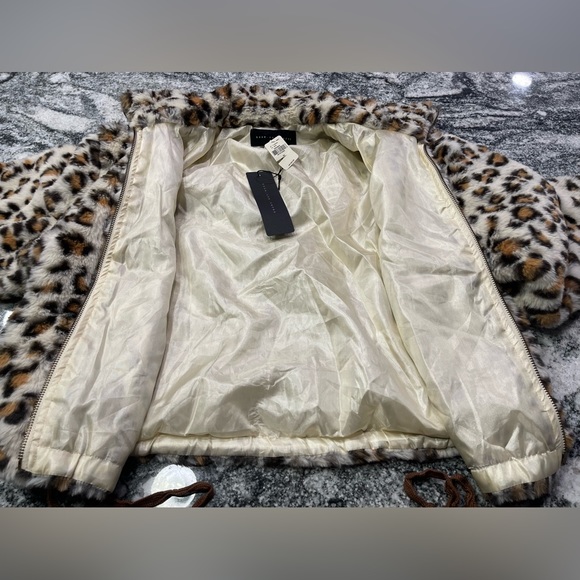 Victoria’s Secret Know One Cares Faux Fur Bomber Jacket - Picture 4 of 13